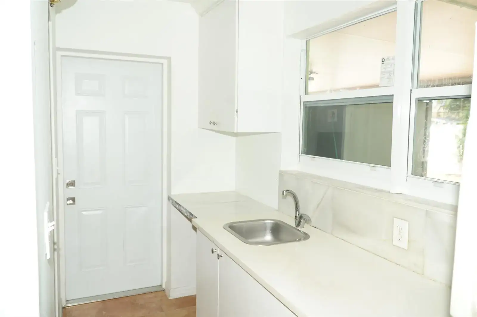 3311 SW 105th Court, Miami FL 33165 photo 3