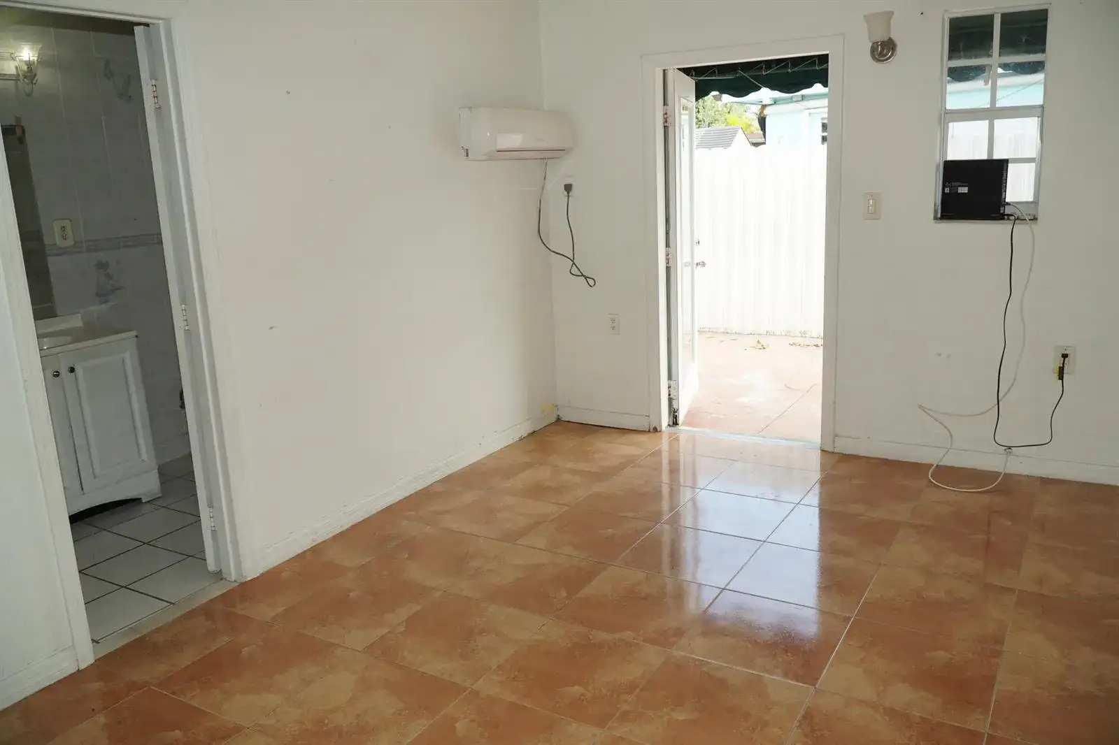 3311 SW 105th Court, Miami FL 33165 photo 5