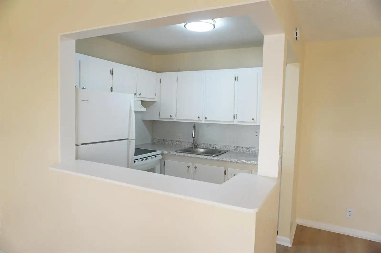 369 Sheffield O # 369, West Palm Beach FL 33417 photo 2