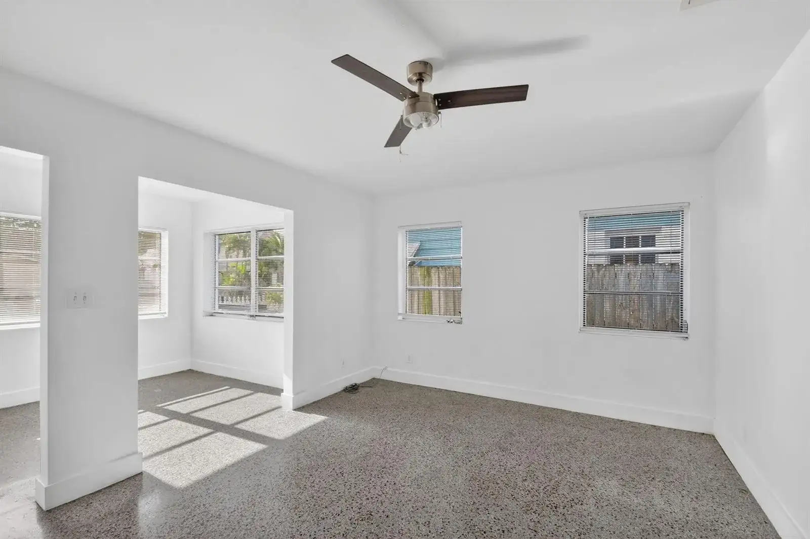 301 S L Street, FL 33460 photo 5