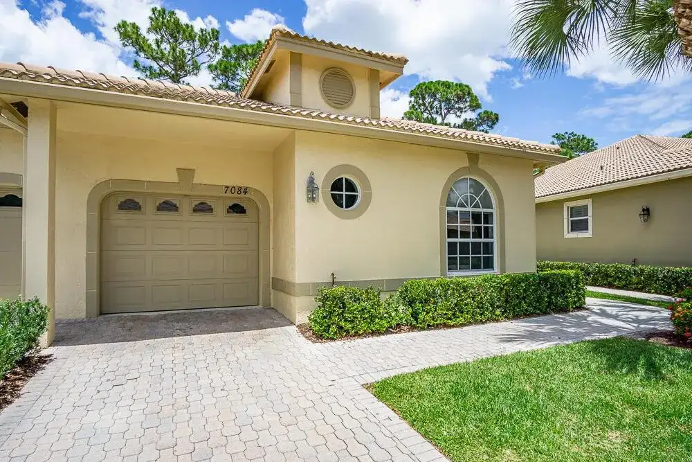 7084 Torrey Pines Circle, Port St. Lucie FL 34986 photo 5