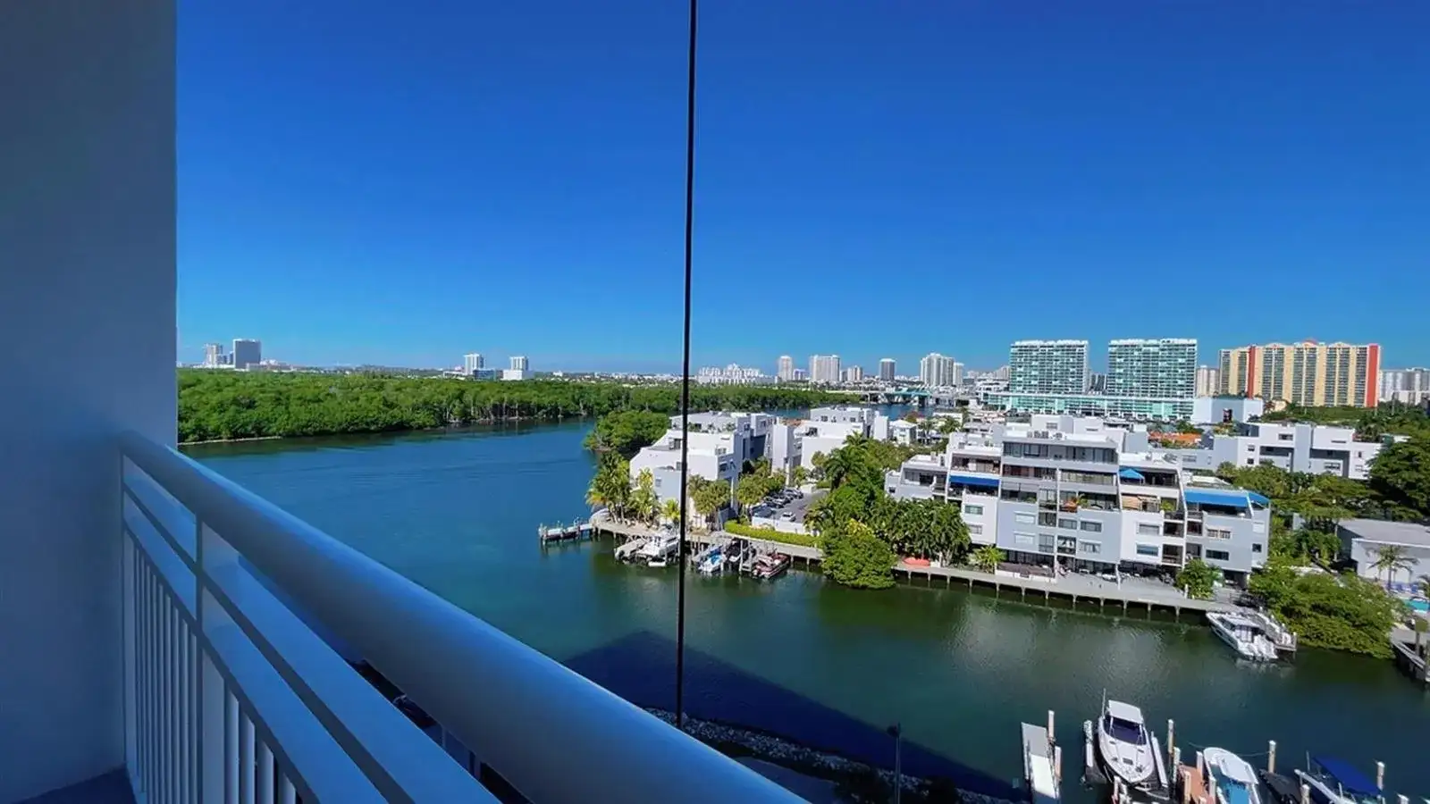 400 Kings Point Drive # 1027, Sunny Isles Beach FL 33160 photo 3