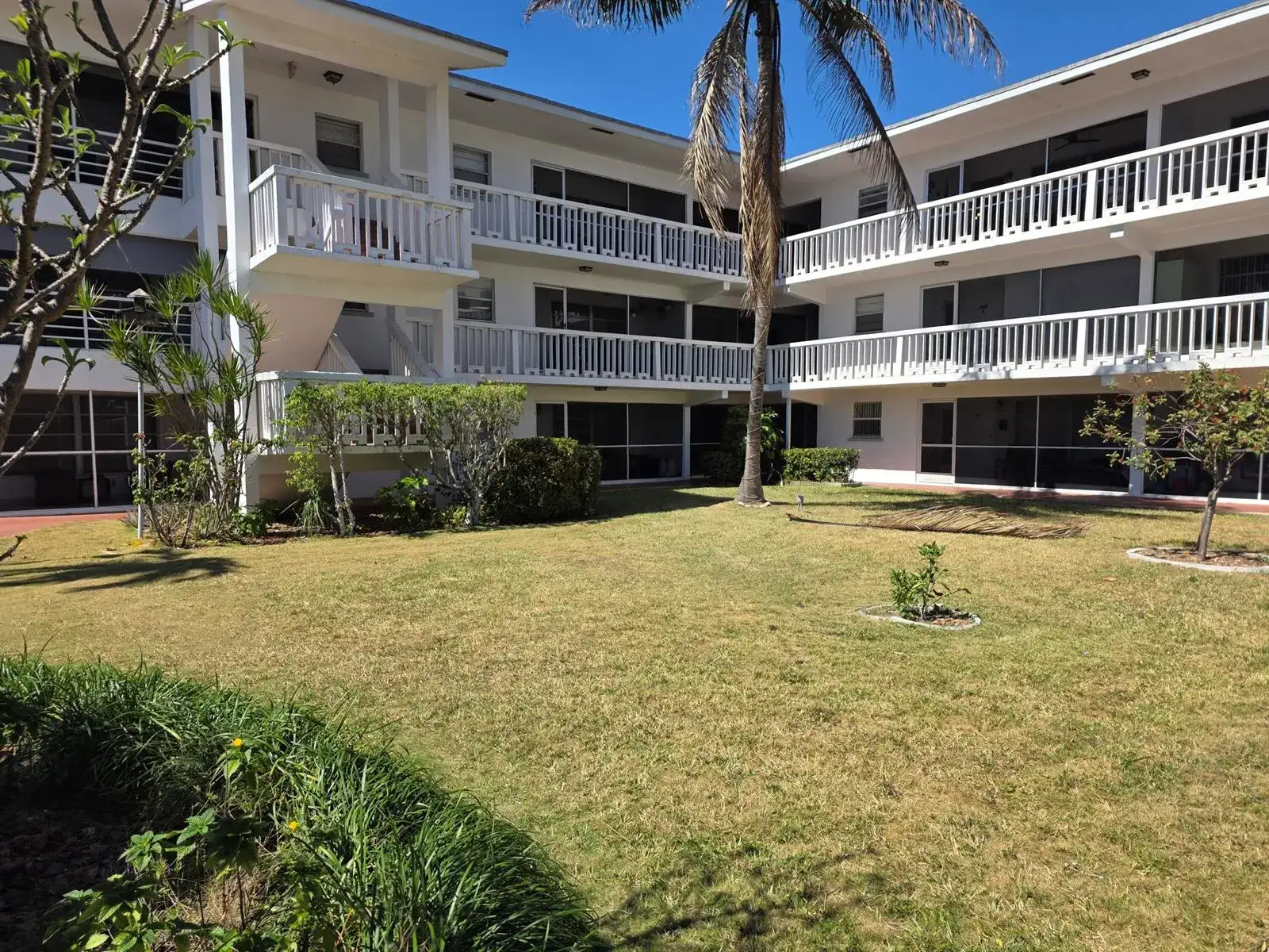 600 Pine Drive # 103, Pompano Beach FL 33060