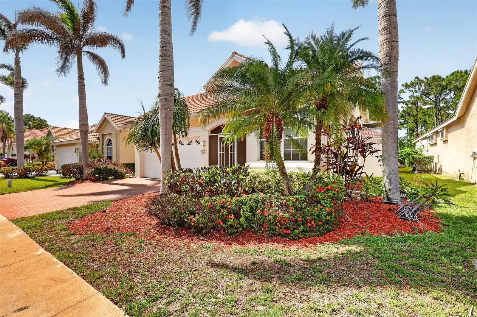 769 SW Munjack Circle, Port St. Lucie FL 34986 photo 3