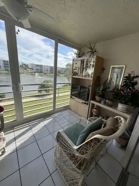 324 SE 10th Street # 207, Dania Beach FL 33004 photo 2