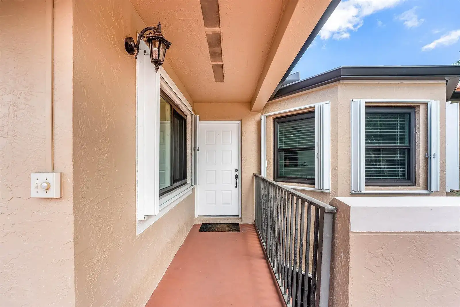 6614 Villa Sonrisa Drive # 123, Boca Raton FL 33433 photo 2