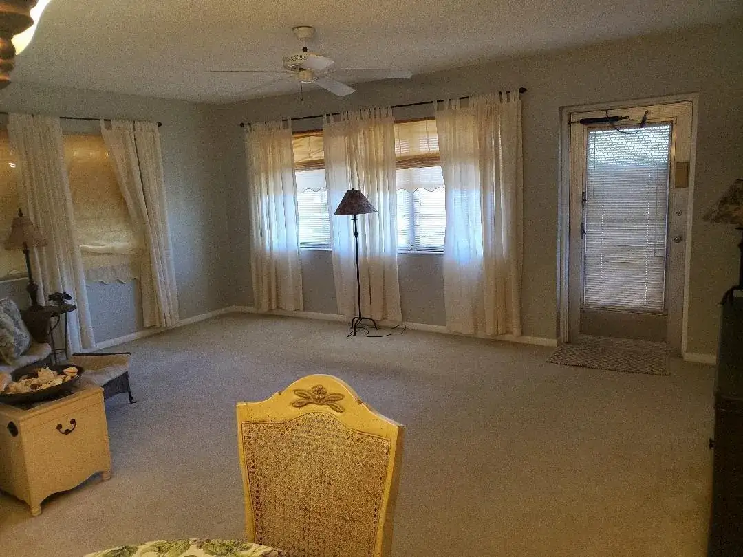 73 Andover C, West Palm Beach FL 33417 photo 2