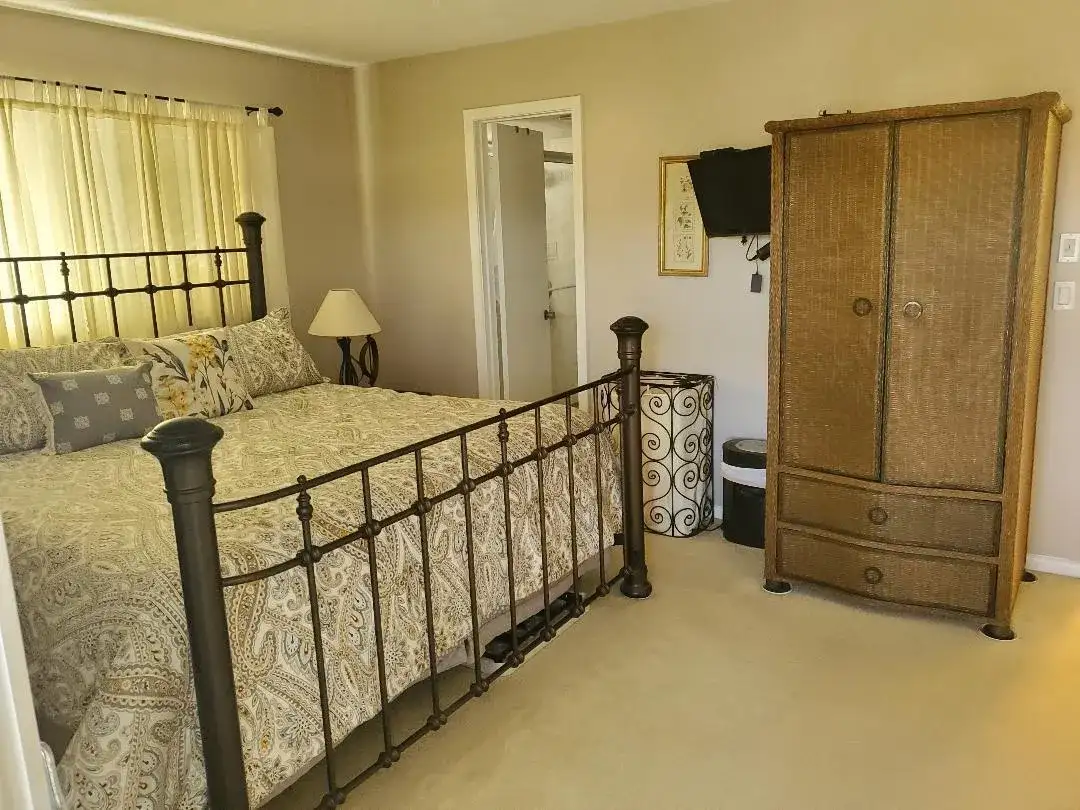 73 Andover C, West Palm Beach FL 33417 photo 4