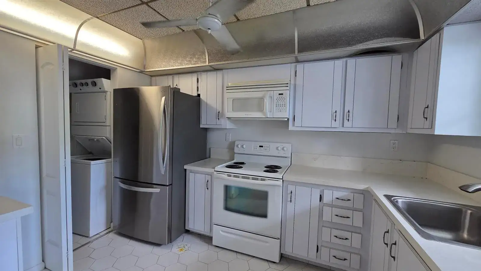 6020 NW 44th Street # 108, Lauderhill FL 33319 photo 3