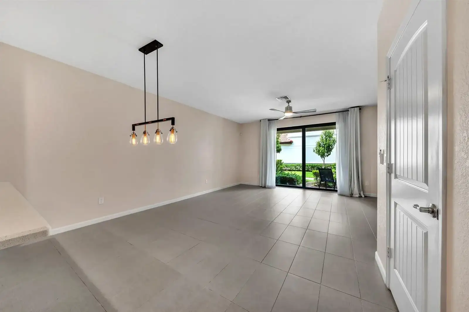 4208 N Dixie Highway # 25, Oakland Park FL 33334 photo 3