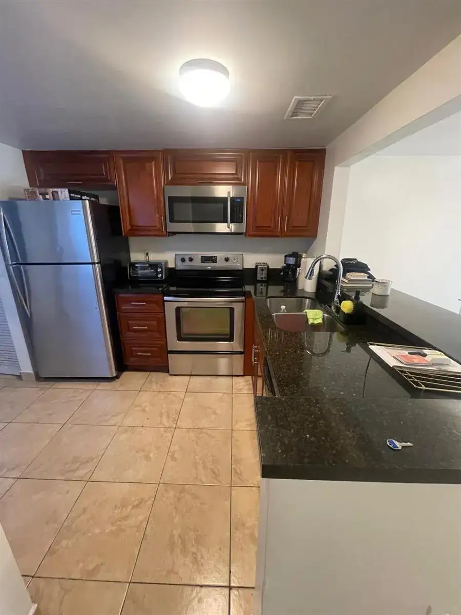 3910 NW 90th Avenue # 3910, Sunrise FL 33351 photo 2