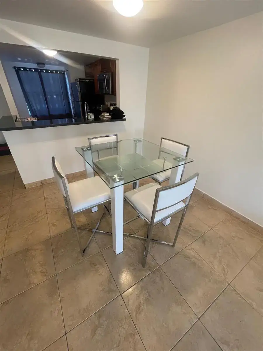3910 NW 90th Avenue # 3910, Sunrise FL 33351 photo 3