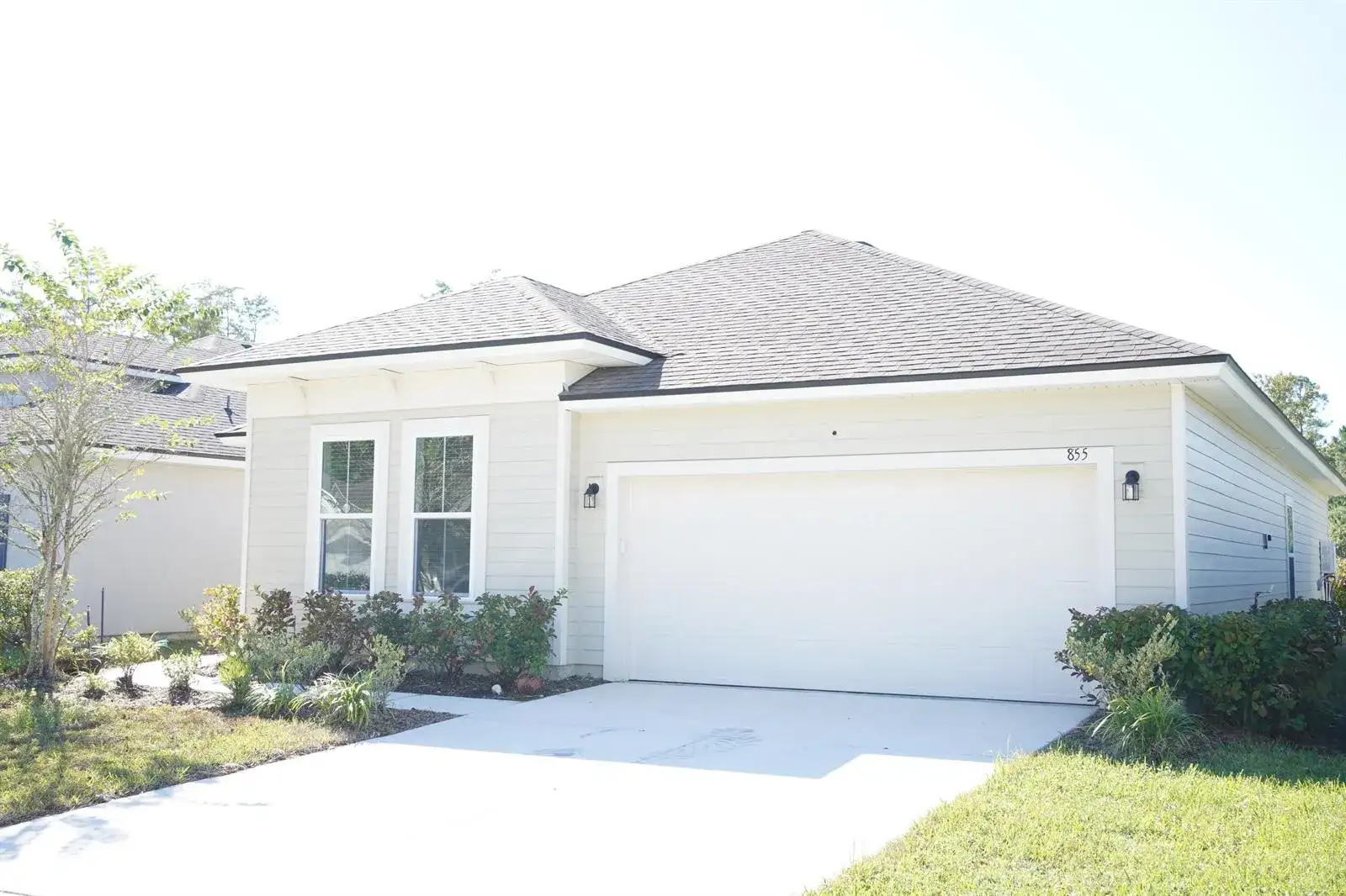 855 Sycamore Way, FL 32073 photo 2