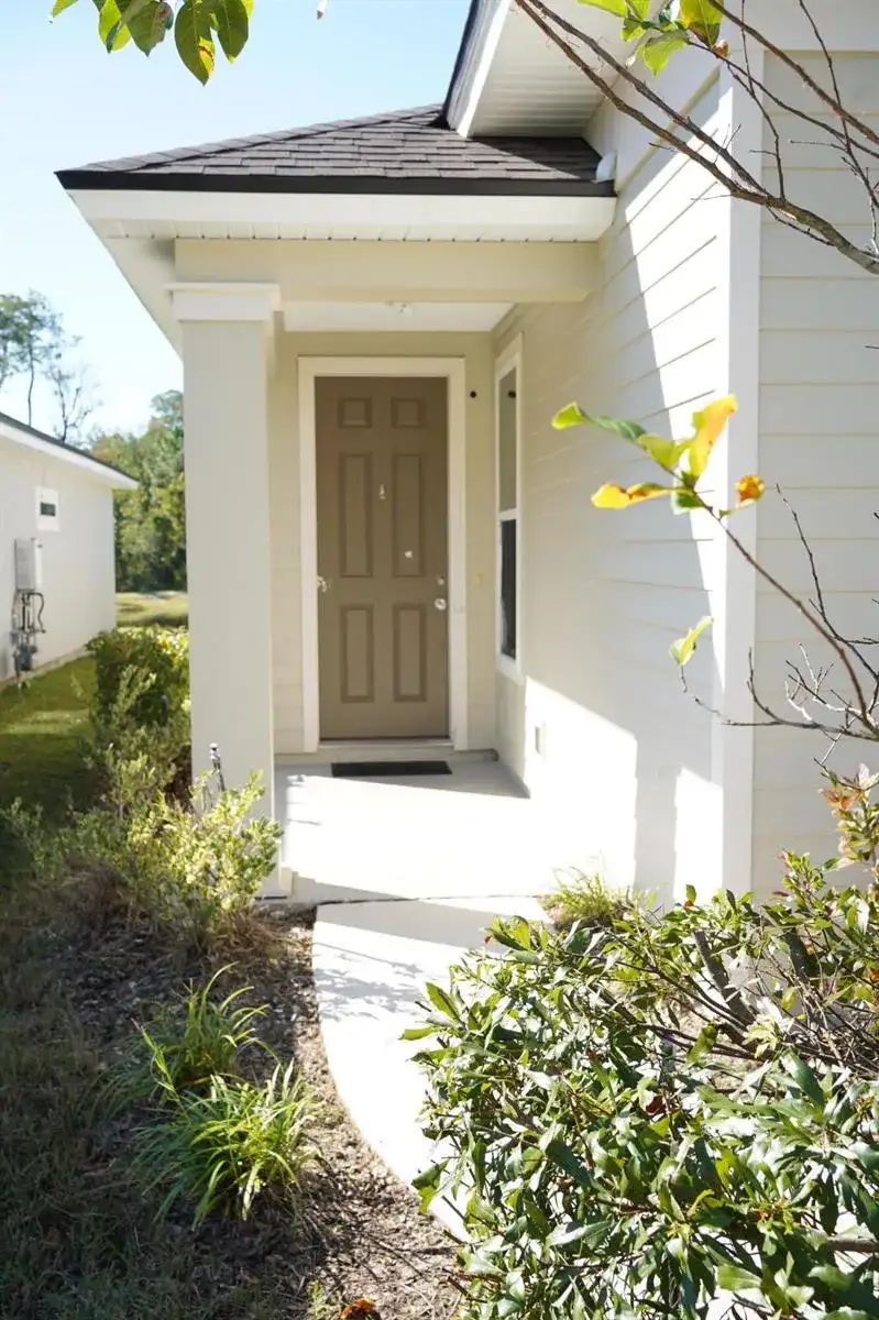 855 Sycamore Way, FL 32073 photo 4