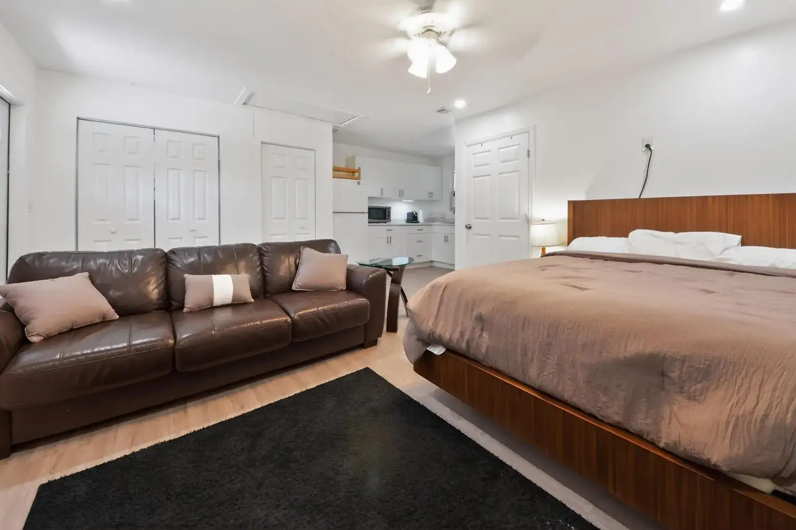 10754 Tamis Trail Unit B, Lake Worth FL 33449 photo 2