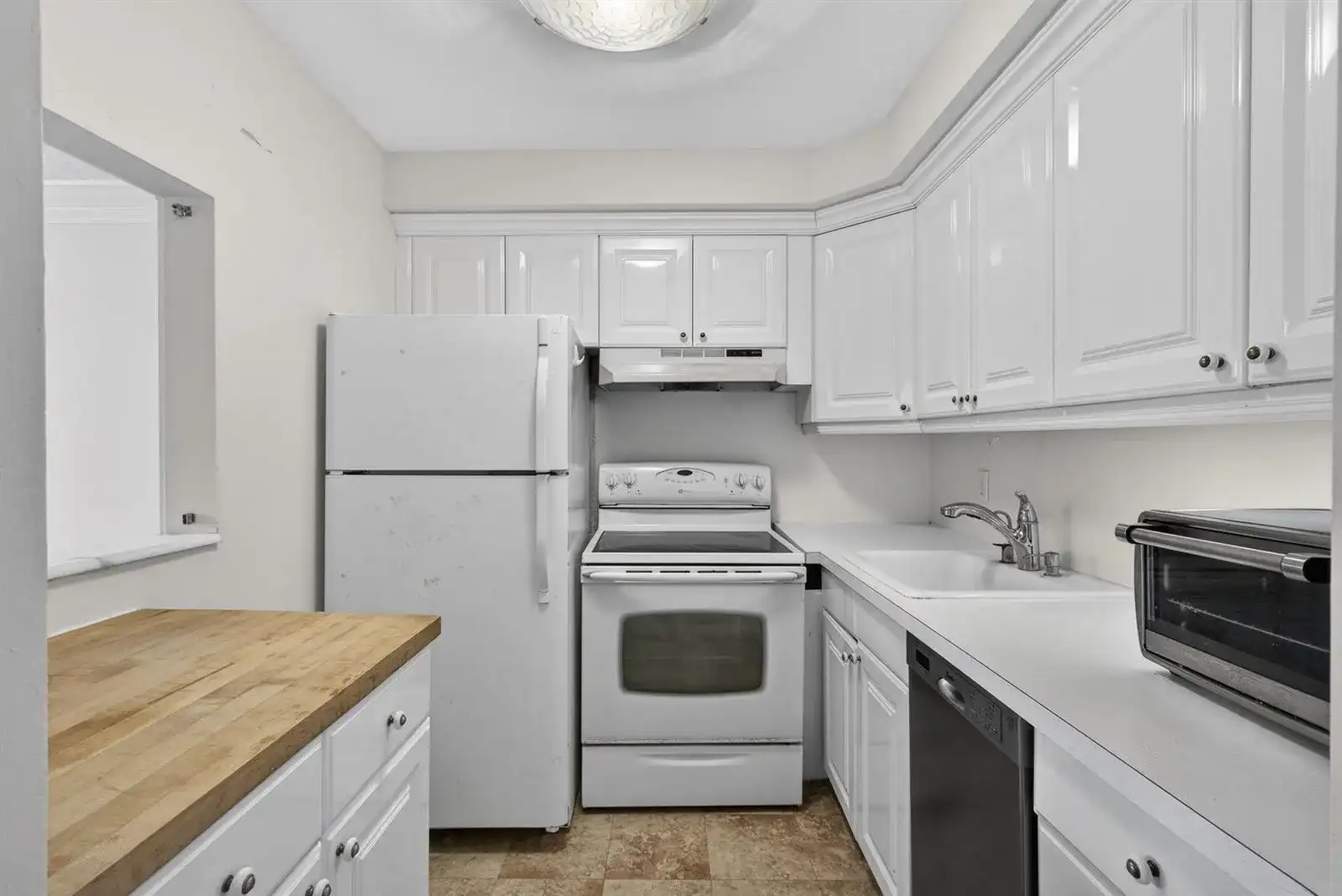 19 Hastings B, West Palm Beach FL 33417