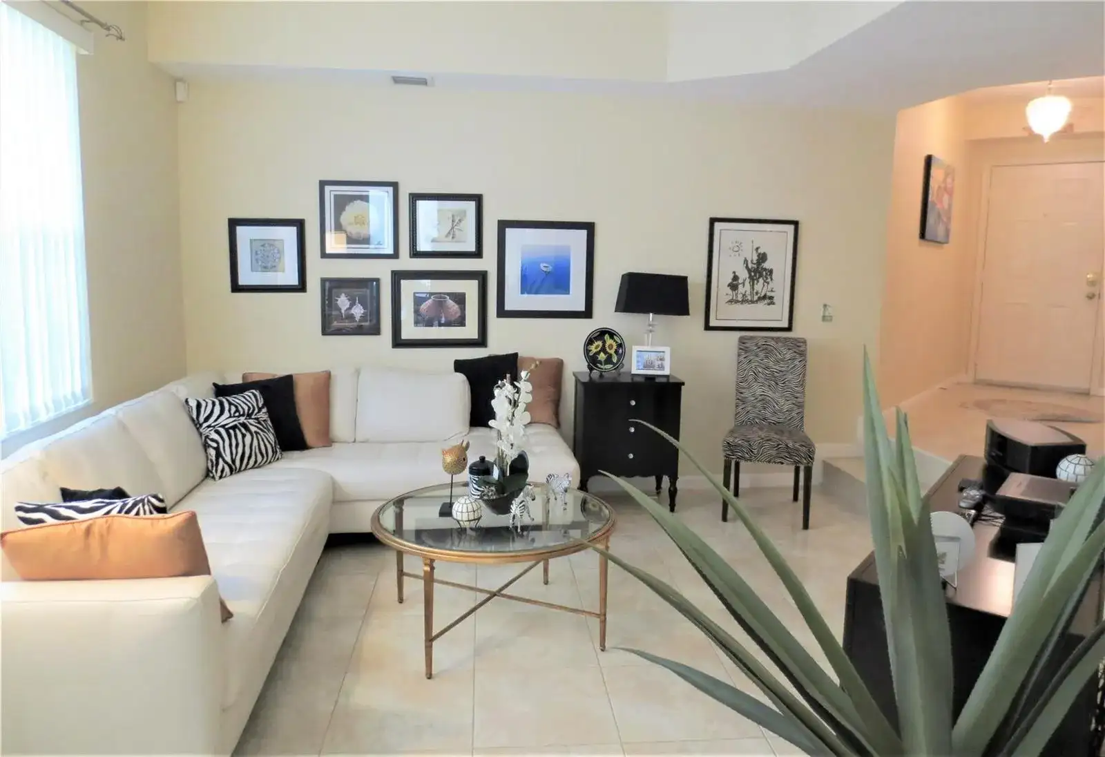1900 Oceanwalk Lane # 117, Lauderdale By The Sea FL 33062 photo 3