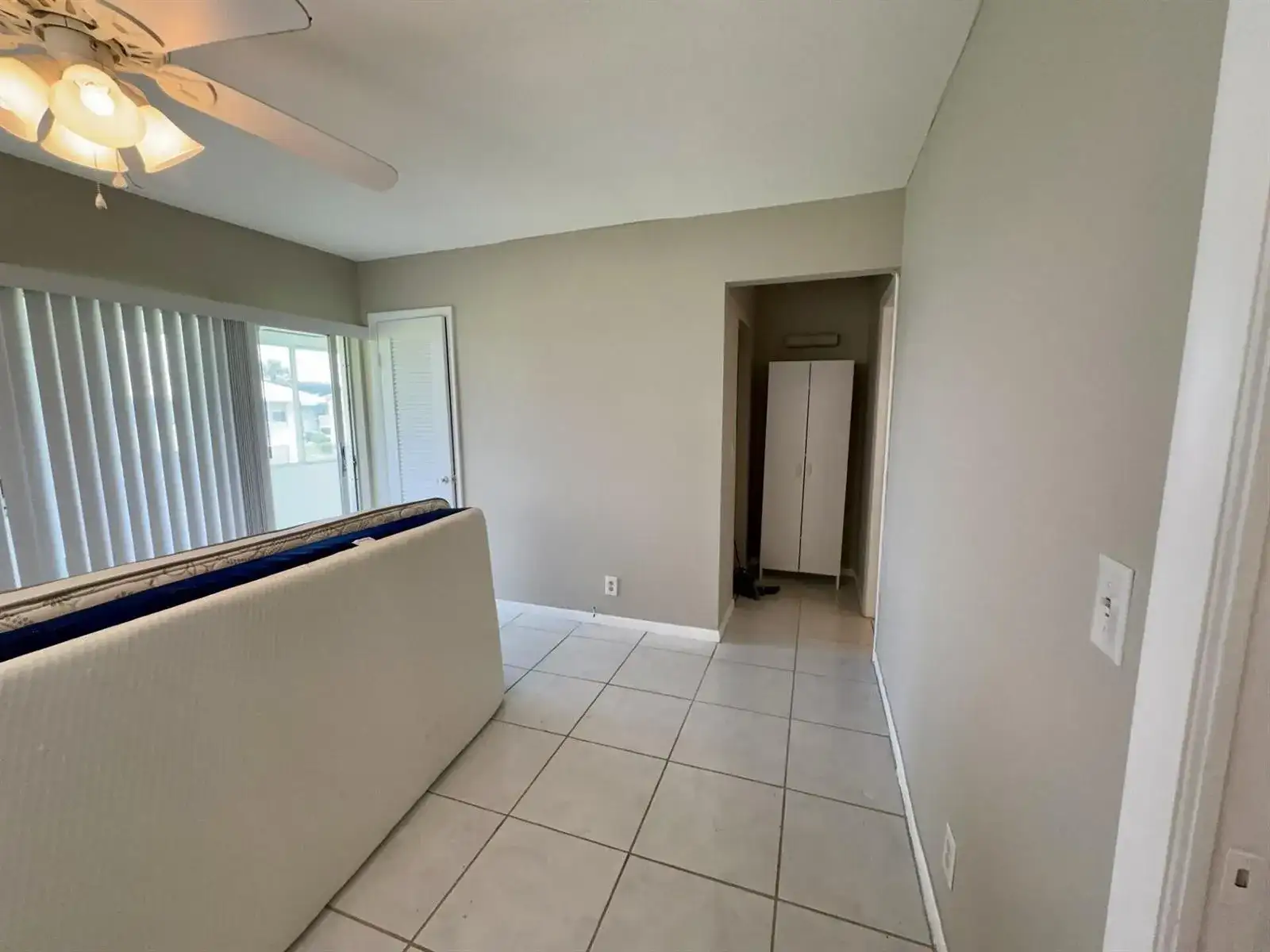 165 Coventry G, West Palm Beach FL 33417 photo 5