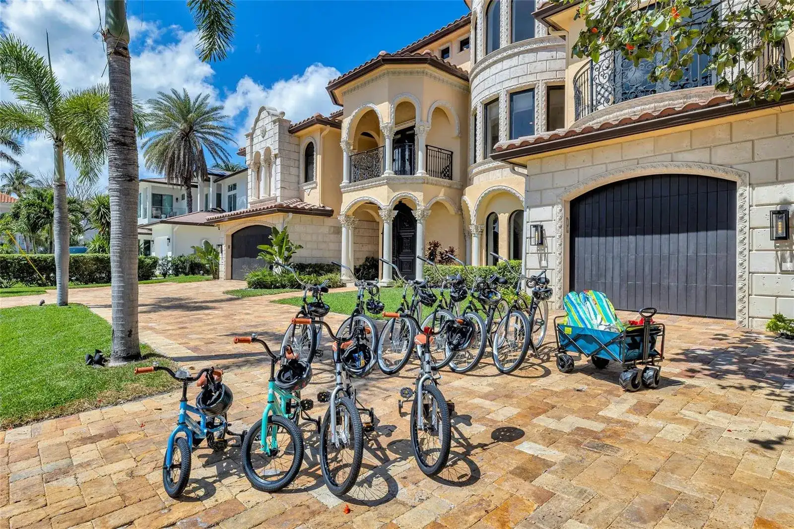 1011 Rhodes Villa Avenue, Delray Beach FL 33483 photo 3