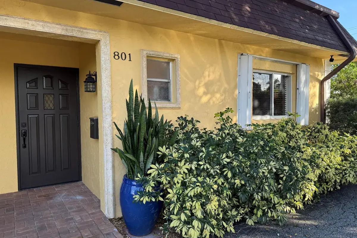 801 NE 2nd Avenue, Delray Beach FL 33444
