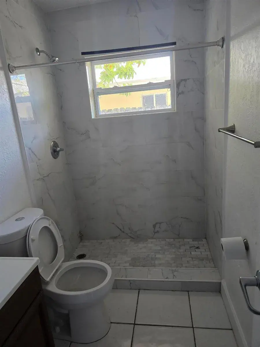 1448 Holly Heights Drive # 3, Fort Lauderdale FL 33304