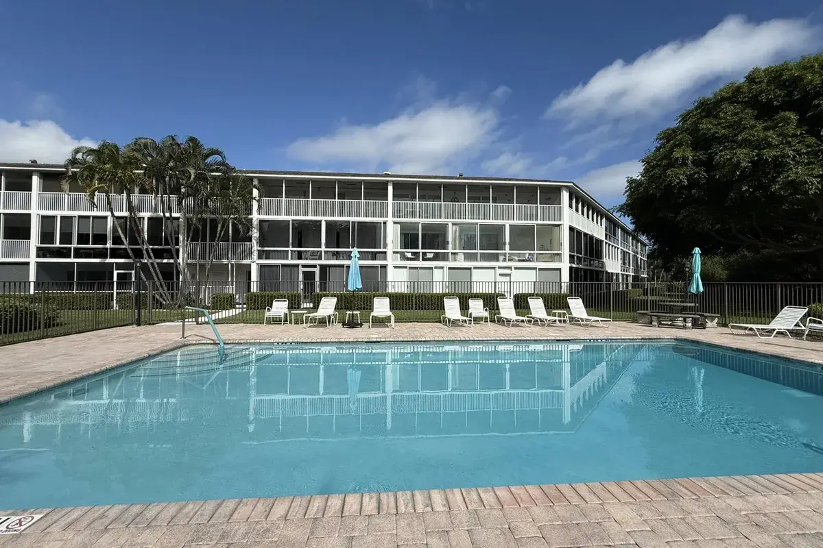 50 Celestial Way # 305, Juno Beach FL 33408