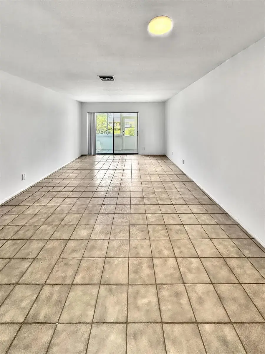 5263 Cresthaven Boulevard # A, West Palm Beach FL 33415