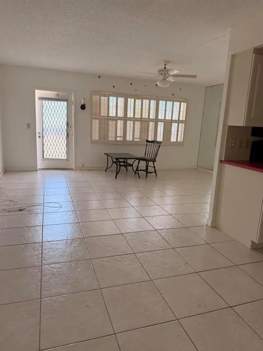 4074 Cornwall D, Boca Raton FL 33434 photo 4