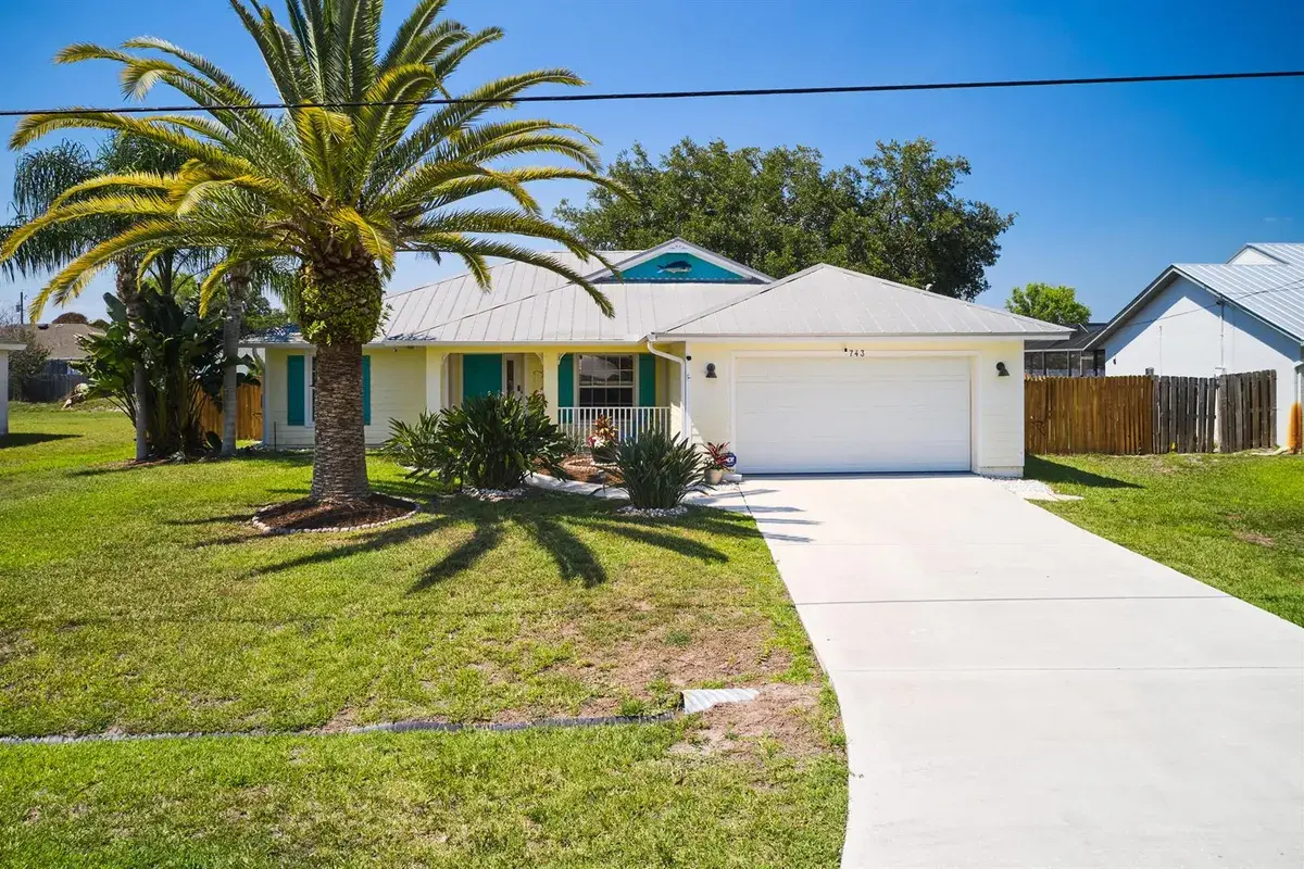 743 SW Mccoy Avenue, Port St. Lucie FL 34953