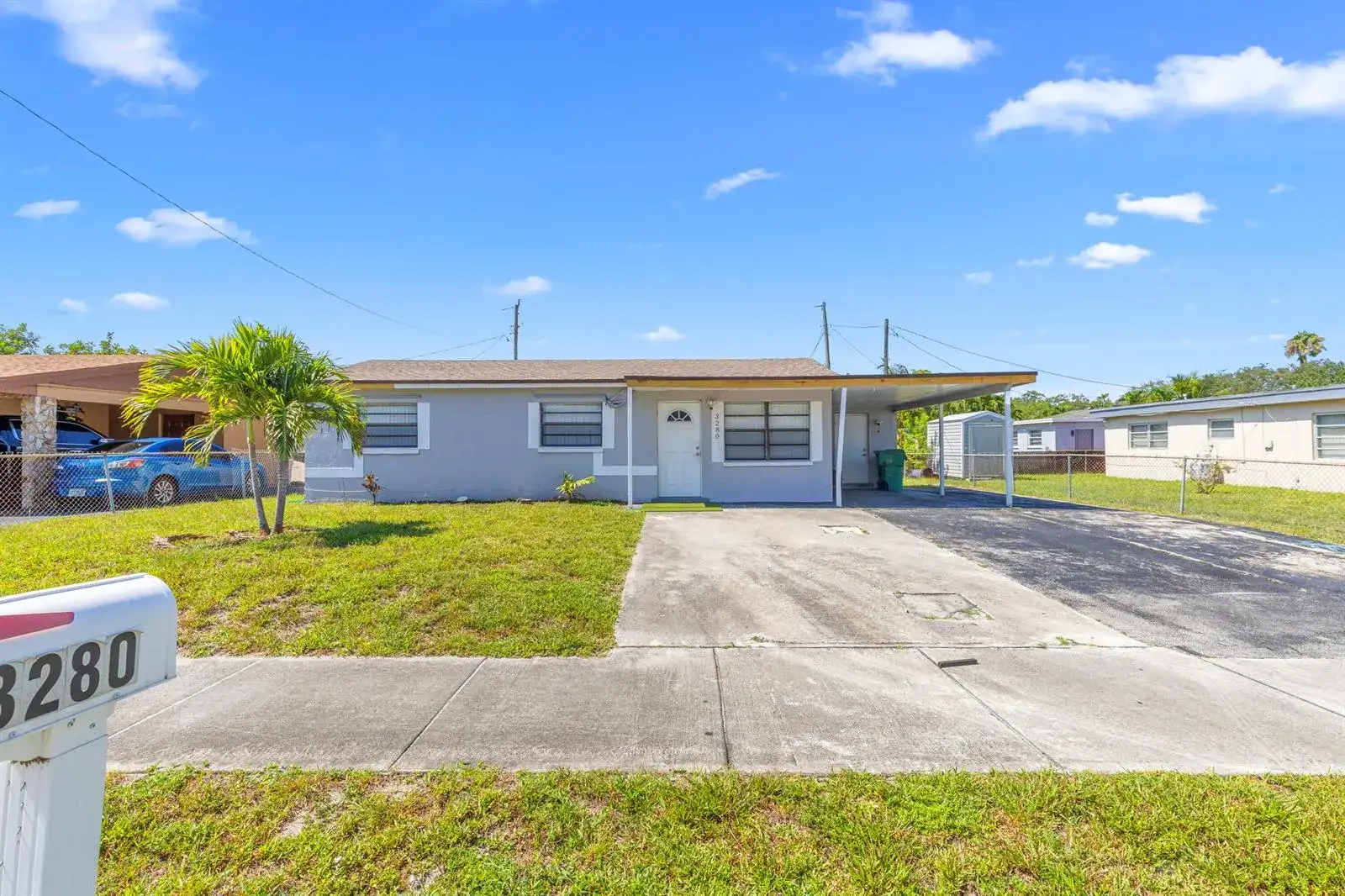 3280 NW 13th Court, Lauderhill FL 33311 photo 4