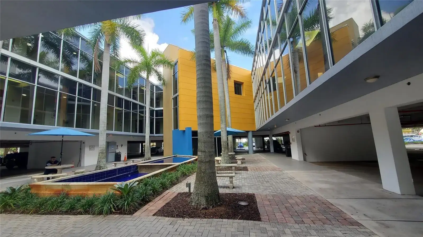 18503 Pines Boulevard # 310, Pembroke Pines FL 33029 photo 2