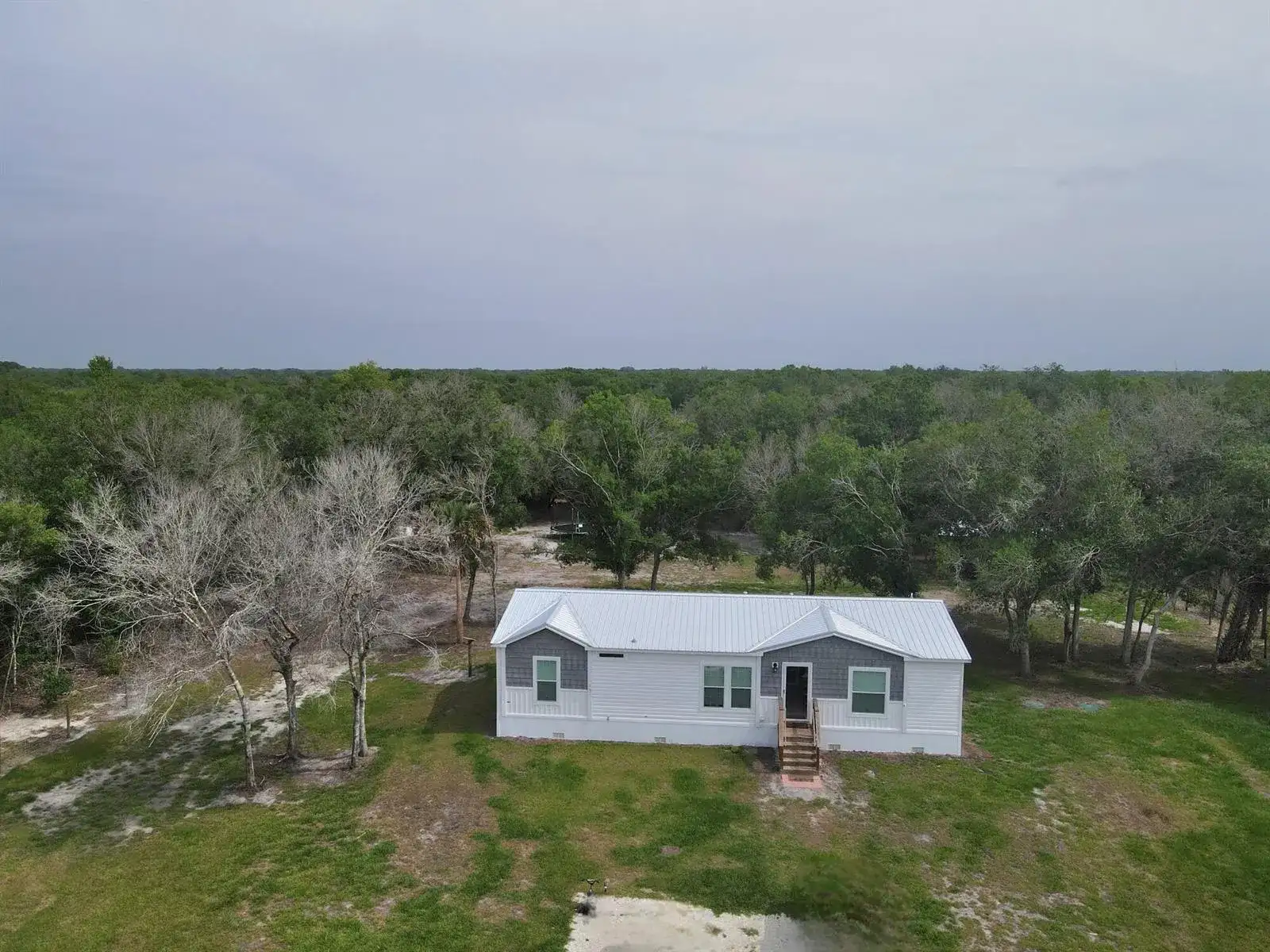 19411 NW 258th Street, Okeechobee FL 34972 photo 2