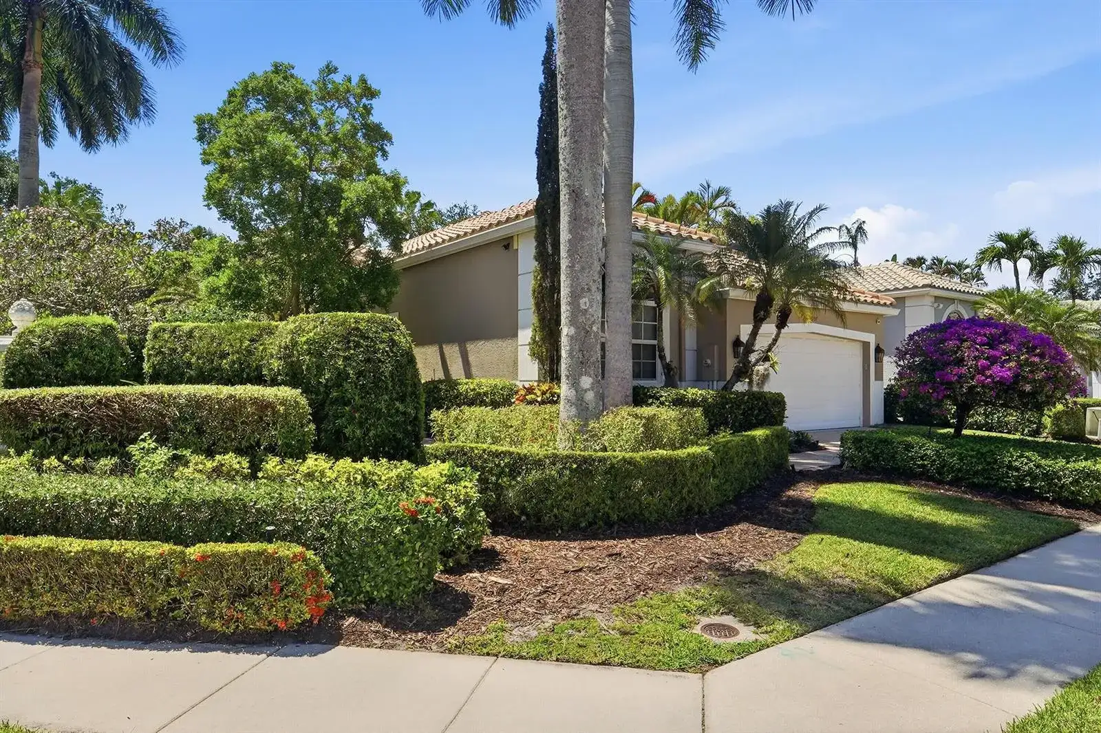 16197 Villa Vizcaya Place, Delray Beach FL 33446 photo 3