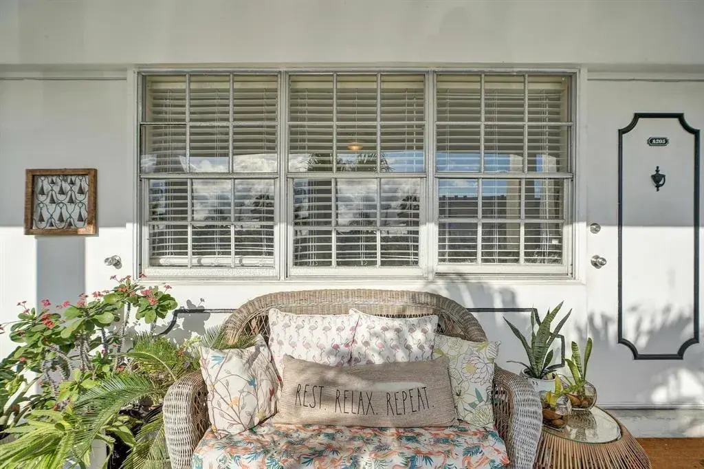5201 NE 24th Terrace # A203, Fort Lauderdale FL 33308