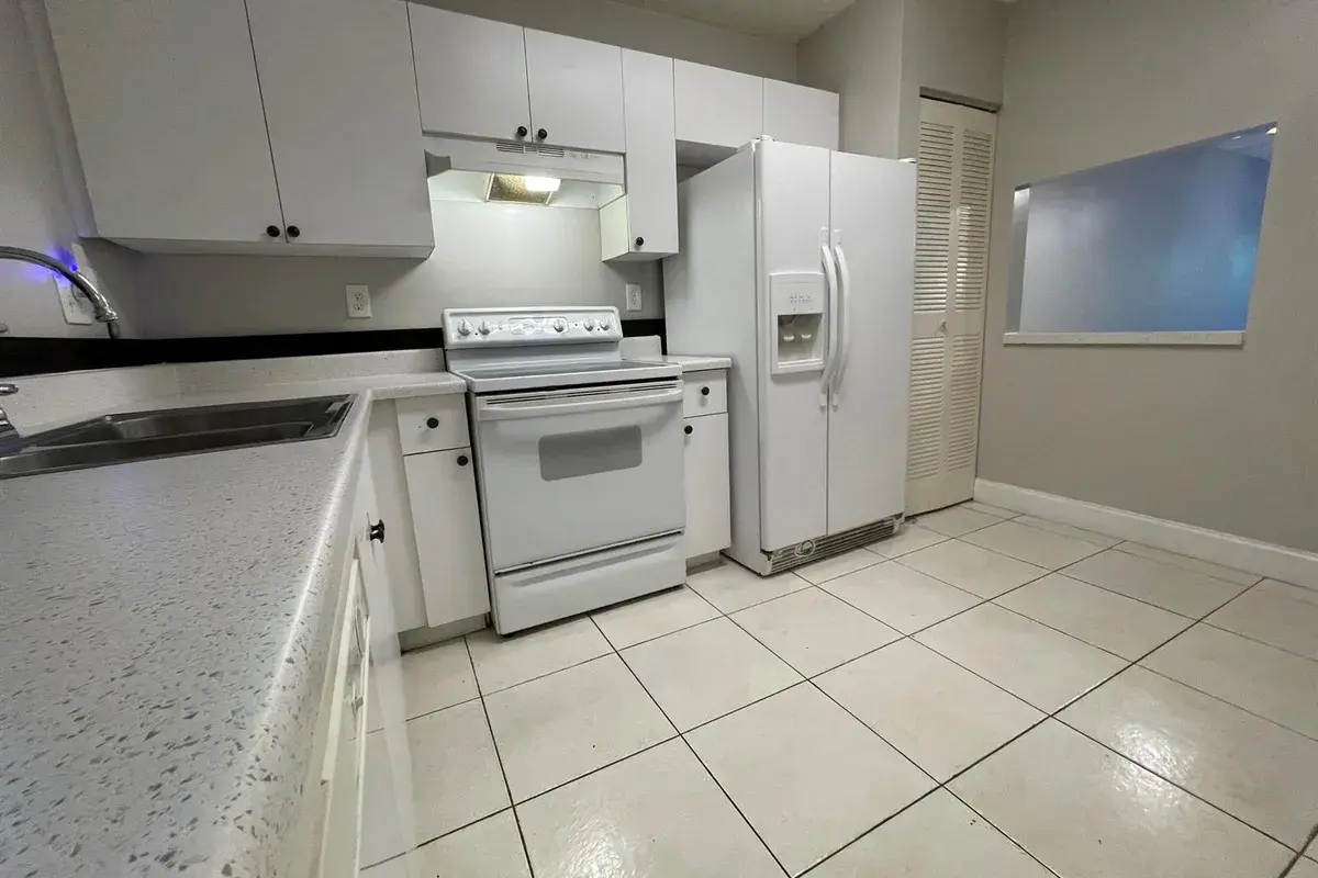 2967 Riverside Drive # 109, Coral Springs FL 33065