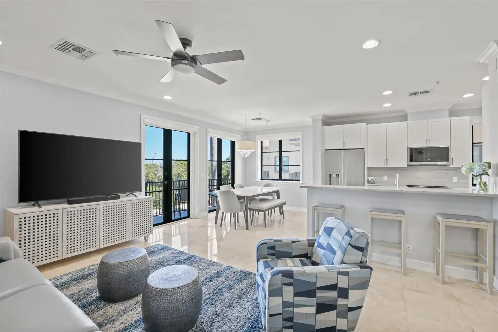 920 Via Villagio, Hypoluxo FL 33462 photo 4