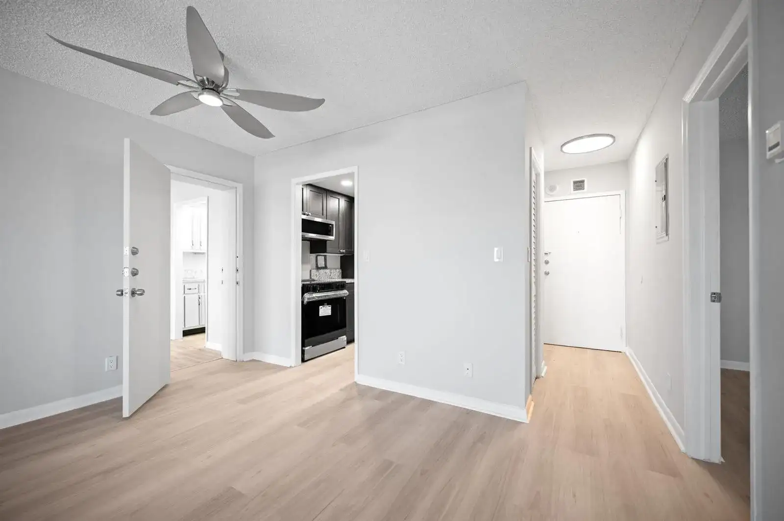 900 NE 18th Avenue # 1407, Fort Lauderdale FL 33304 photo 3