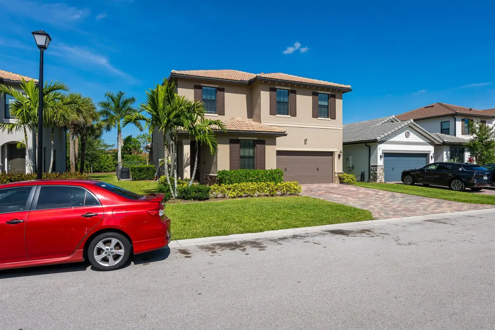 4819 Chantilly Road, Lake Worth FL 33467 photo 2