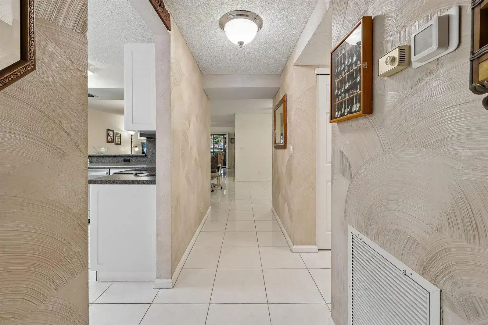 9681 E Sills Dr E # 102, Boynton Beach FL 33437 photo 2