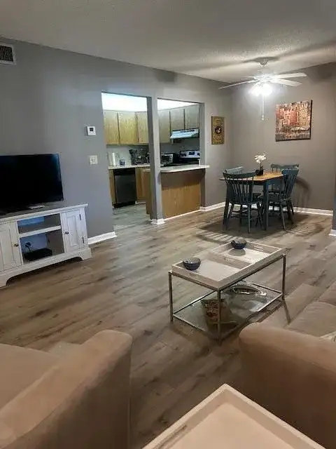 441 Pine Glen Lane # 2, FL 33463 photo 5