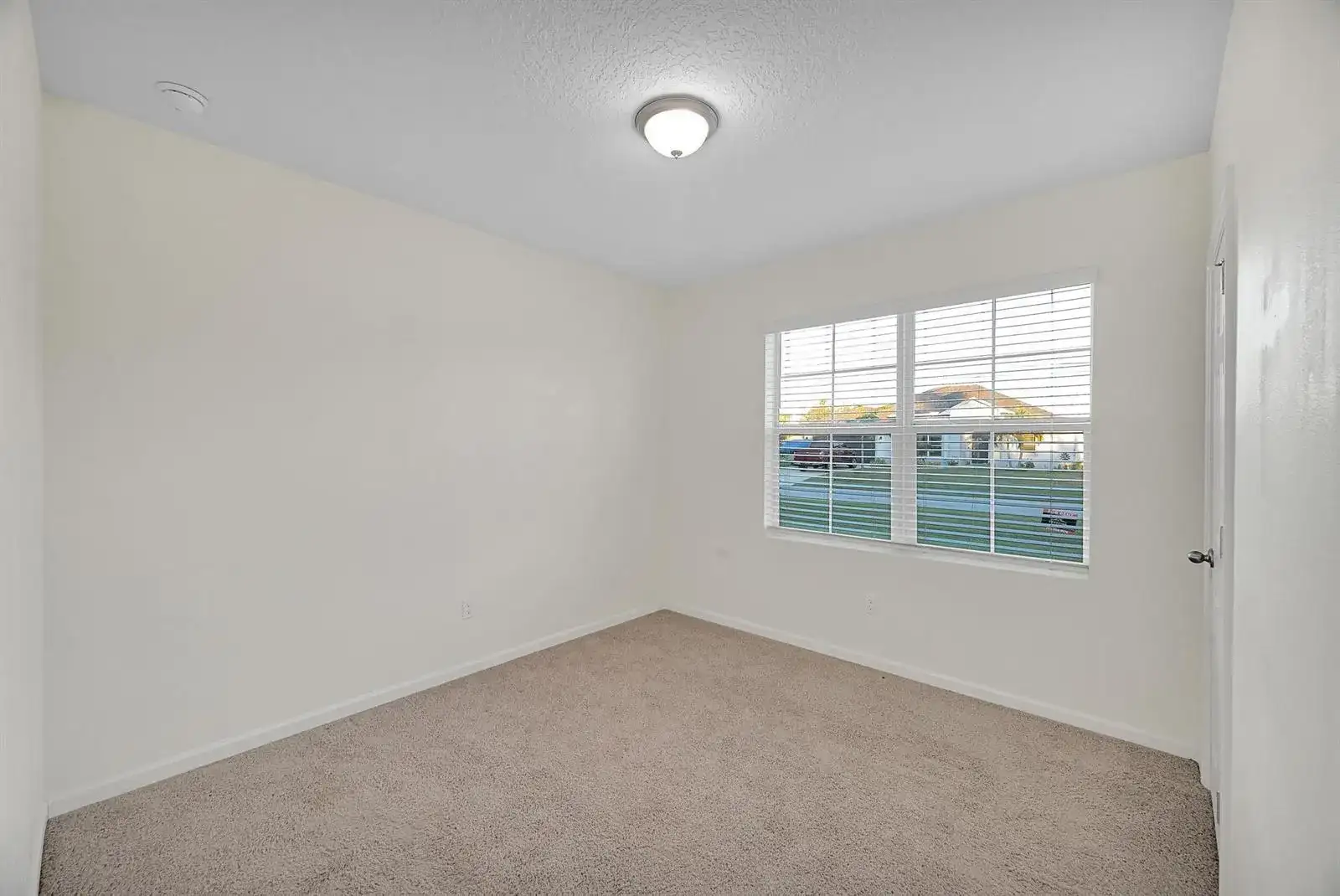 2538 SE Rock Springs Drive, Port St. Lucie FL 34952 photo 3
