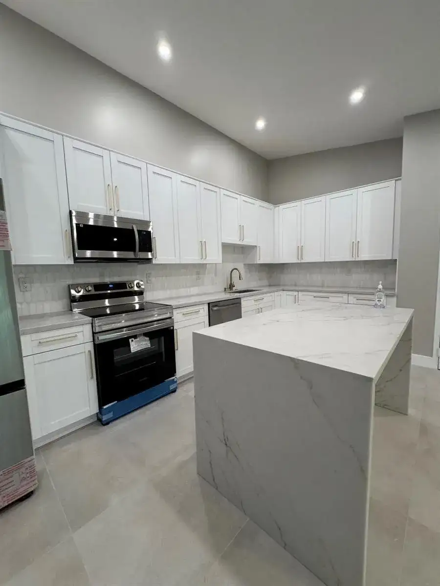 15449 Lakes Of Delray Boulevard, Delray Beach FL 33484 photo 2