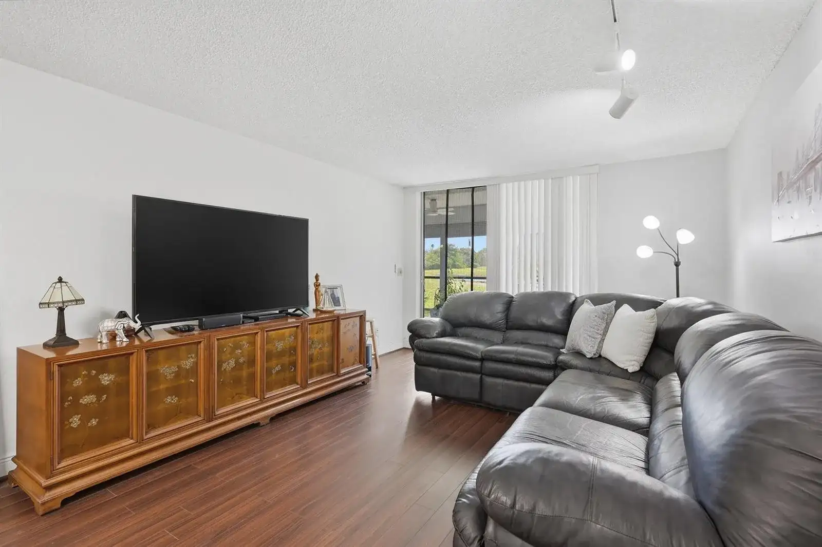 3231 Holiday Springs Boulevard # 110, Margate FL 33063 photo 3