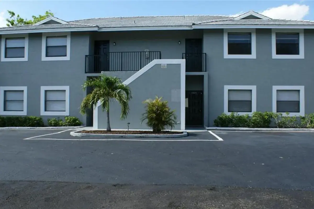 11627 NW 35th Court, Coral Springs FL 33065