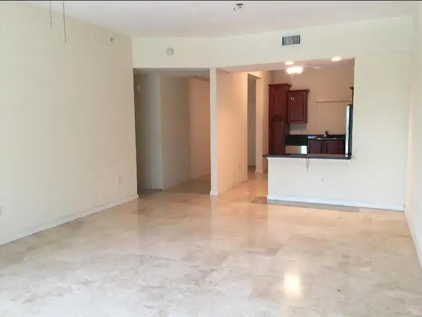 1610 Presidential Way # 305, West Palm Beach FL 33401 photo 2