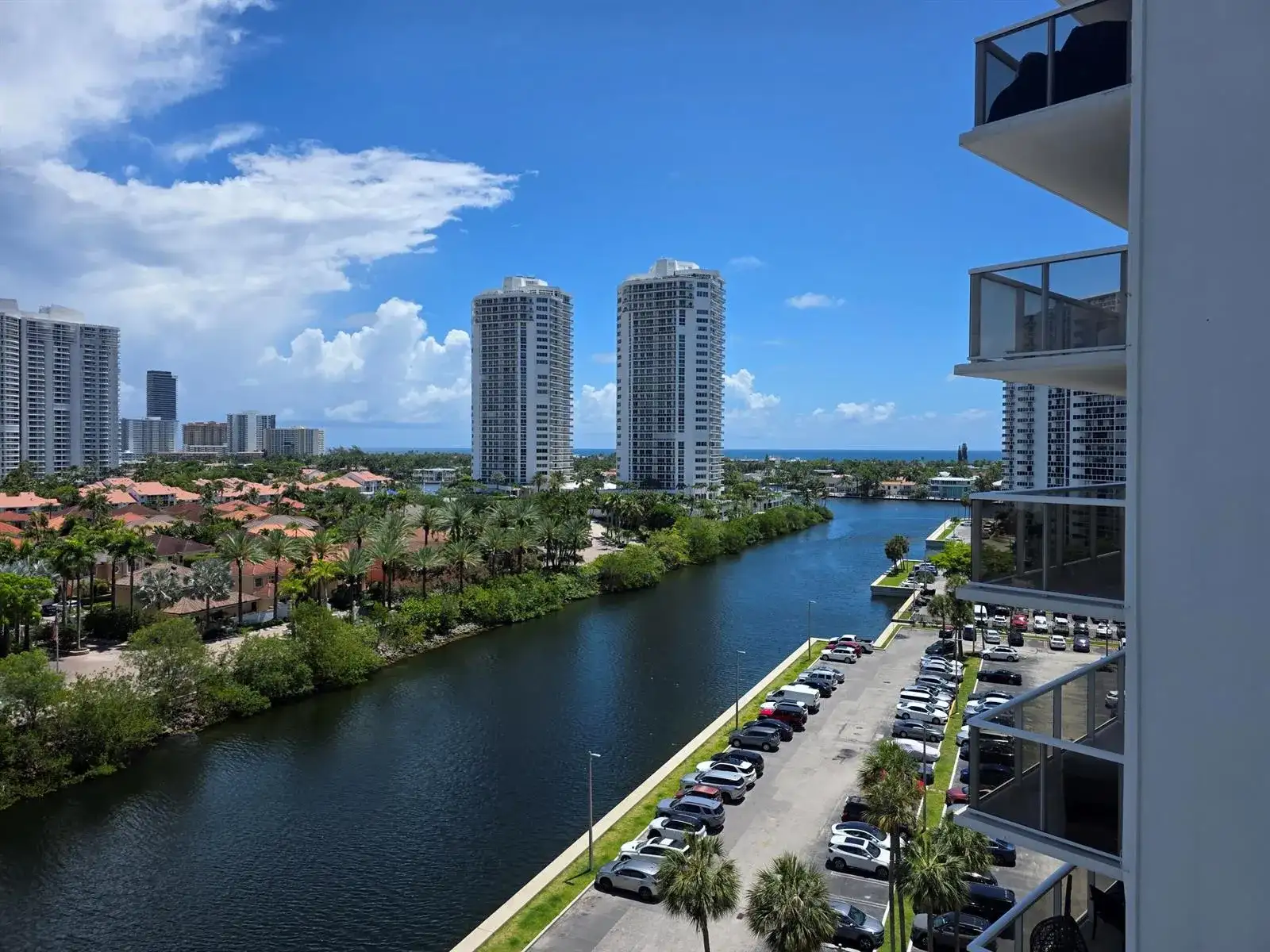 3701 N Country Club Drive # 1008, Aventura FL 33180 photo 4