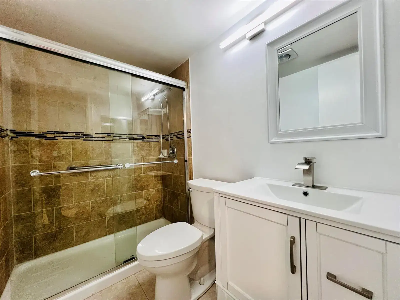 74 Berkshire C, West Palm Beach FL 33417 photo 5