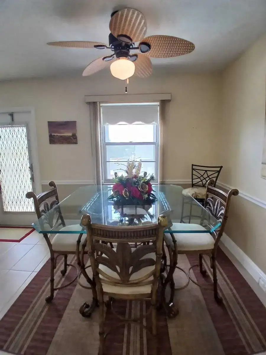 4023 Newport H, Deerfield Beach FL 33442 photo 5