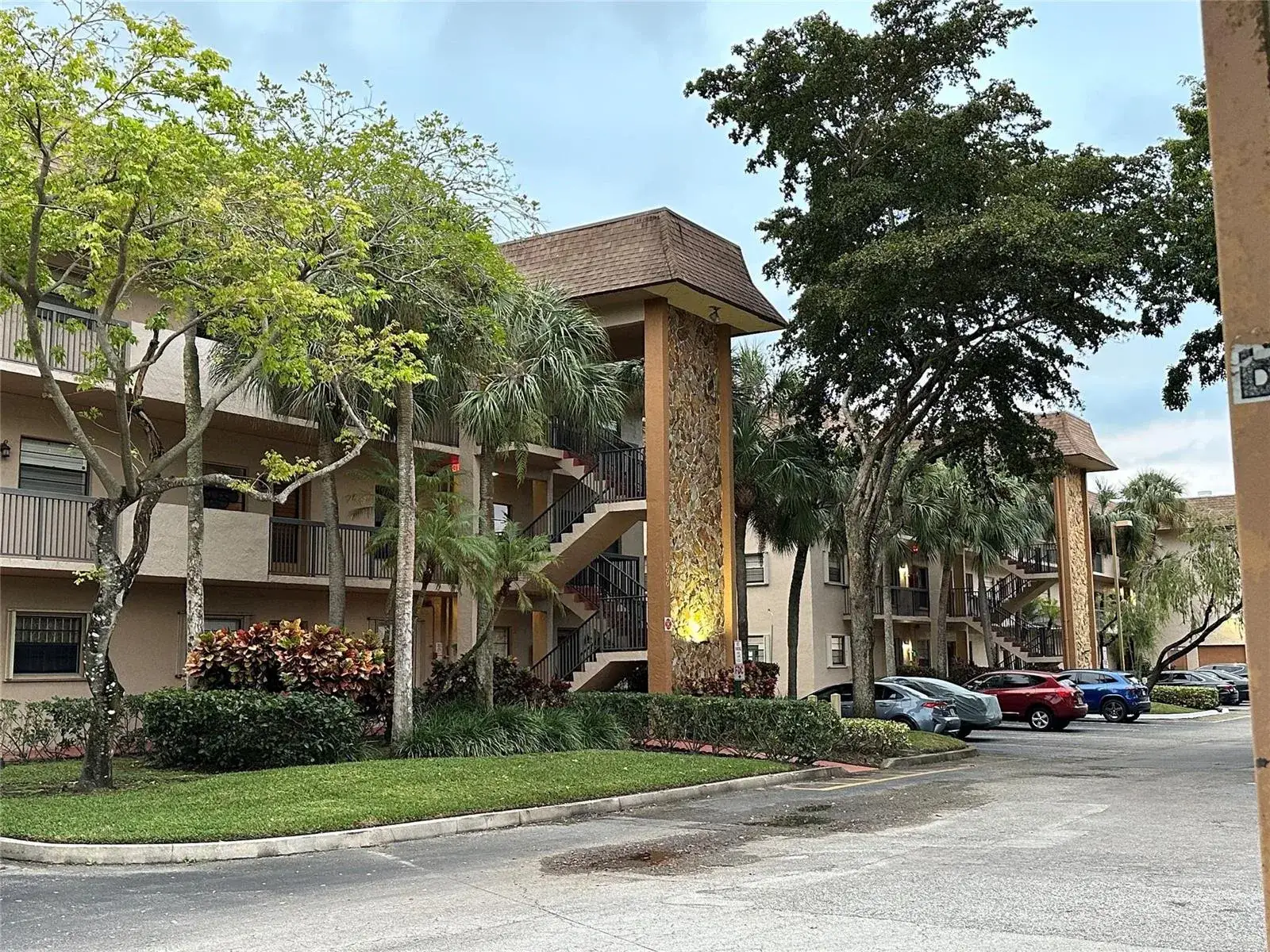 6090 N Sabal Palm Boulevard # 110, Tamarac FL 33319