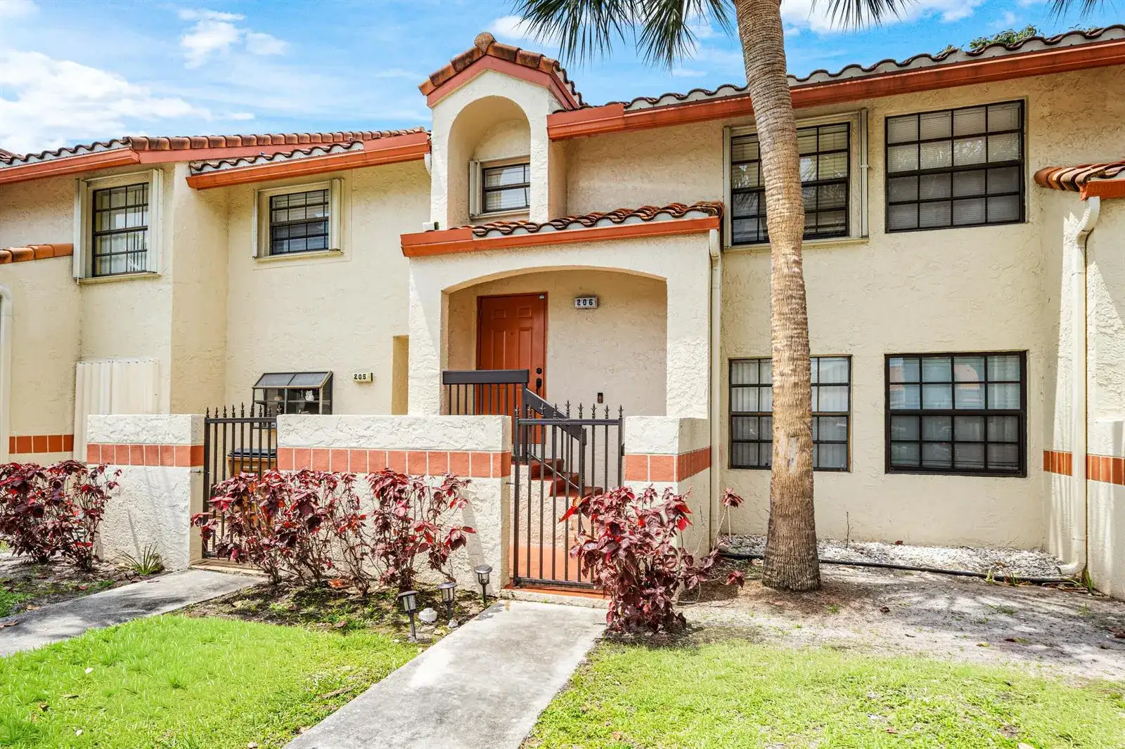 206 Congressional Way # 206, Deerfield Beach FL 33442 photo 3